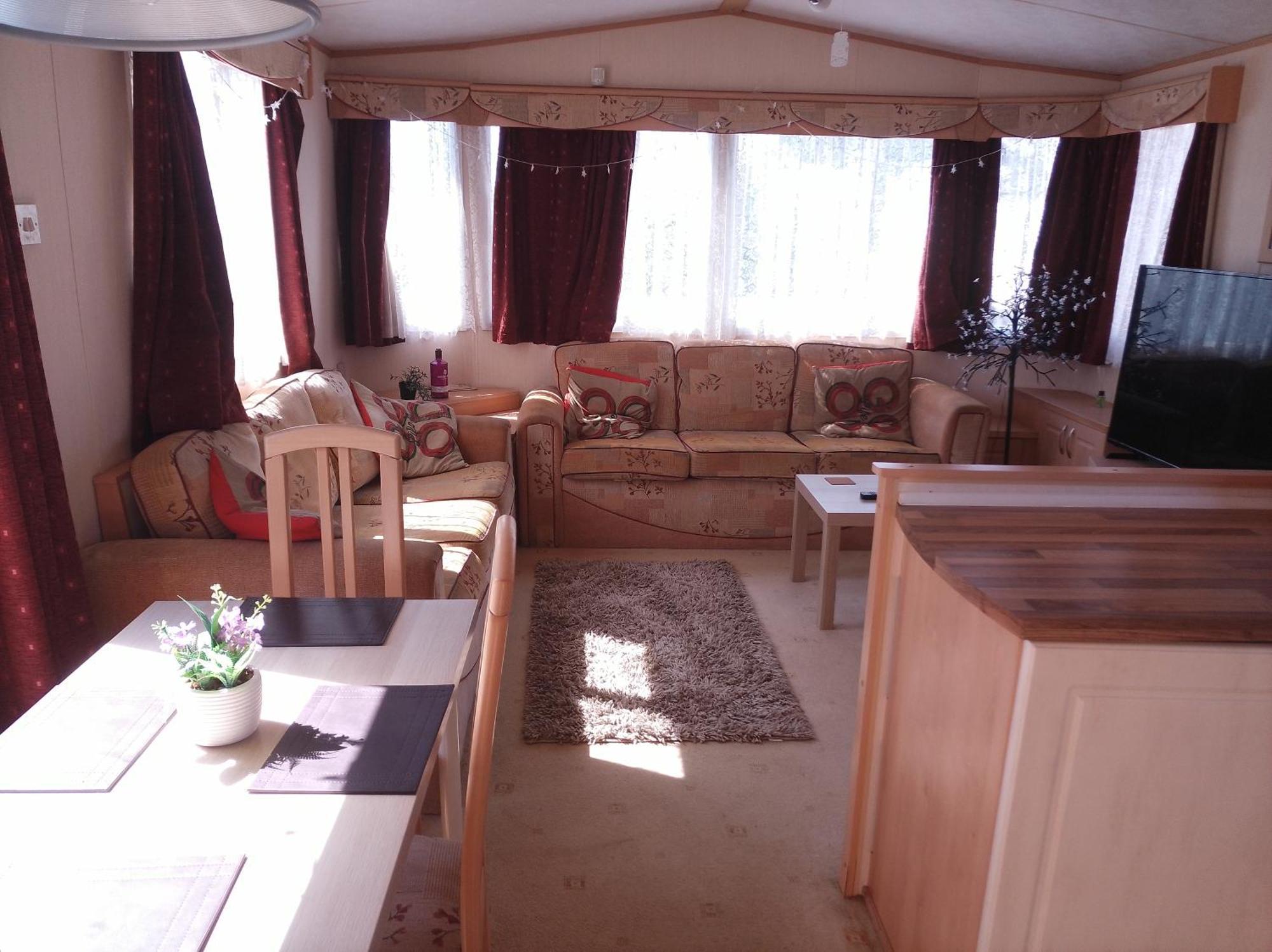 Cozy Camber Caravan 3 Bedroom Retreat With Decking Rye Exterior foto